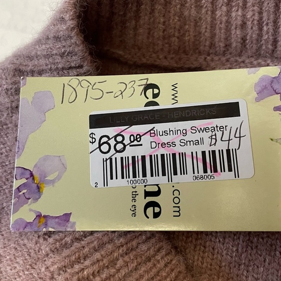 NWT eesome kit dress with Pom detail - Picture 4 of 8